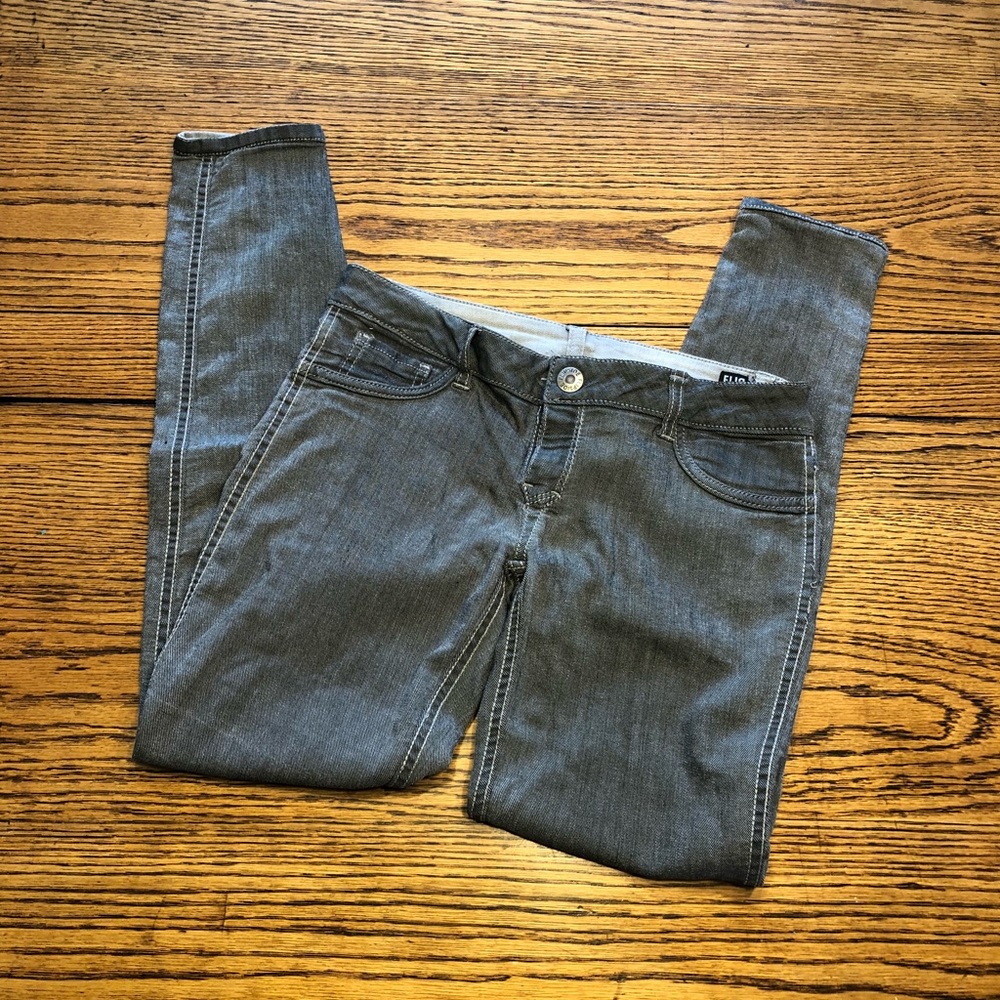 Flip side reversible skinny jeans size 5 EUC
